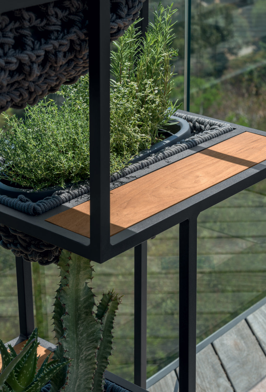 Jackie Planter | Luxury Talenti Outdoor Living