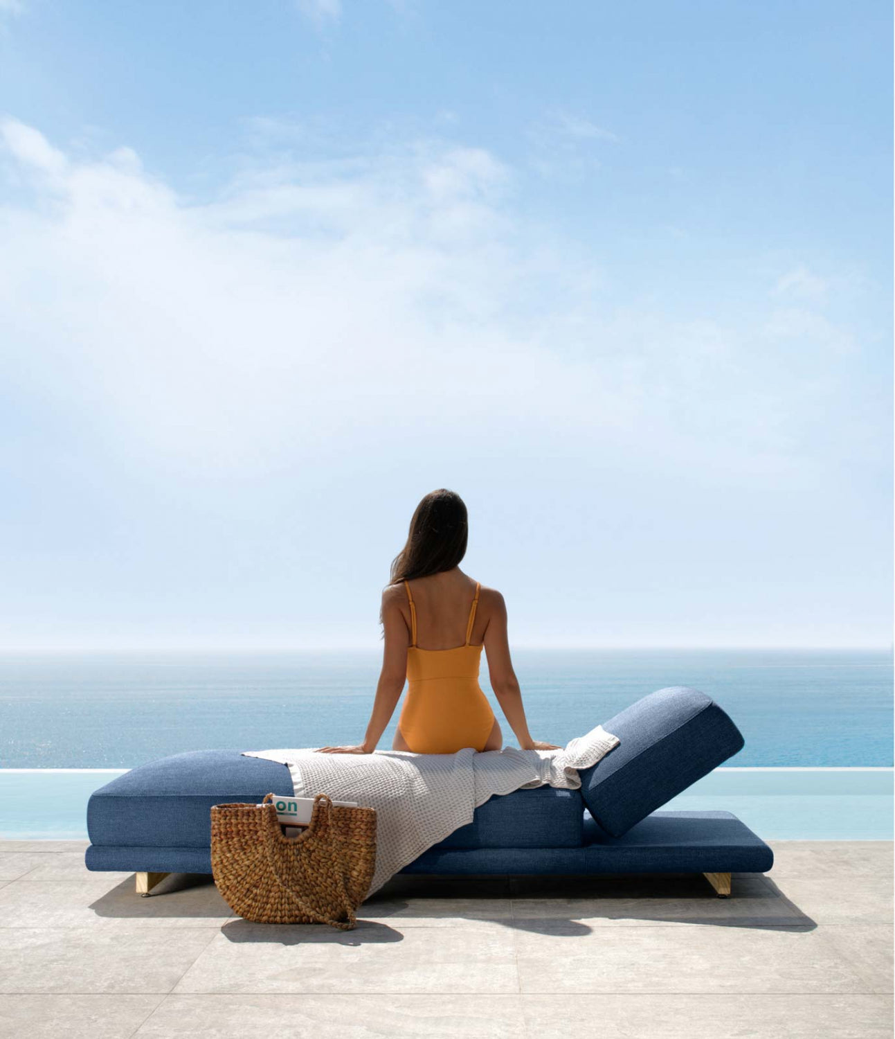 Argo-Wood Sunbed | Luxury Talenti Outdoor Living