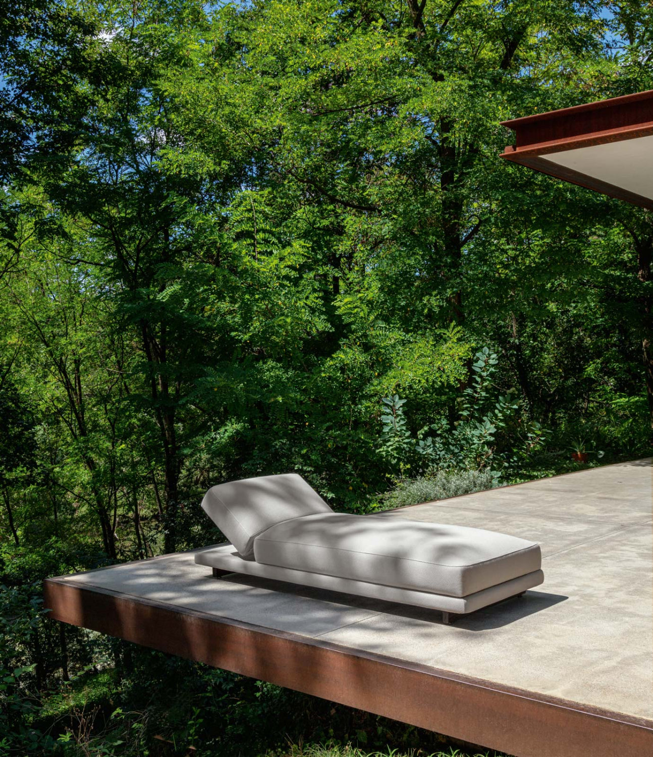 Argo-Wood Sunbed | Luxury Talenti Outdoor Living