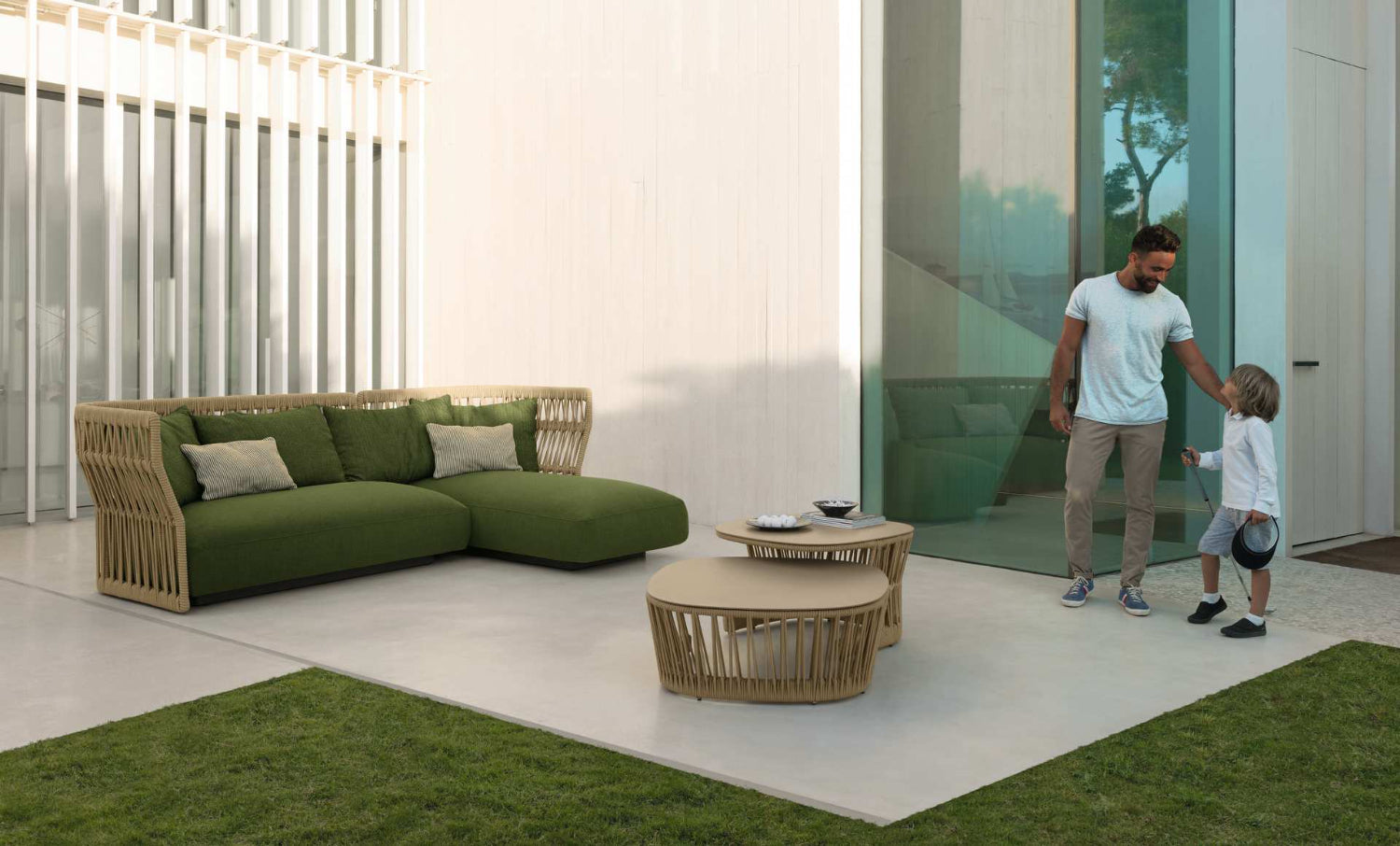 Cliff Coffee Table | Luxury Talenti Outdoor Living