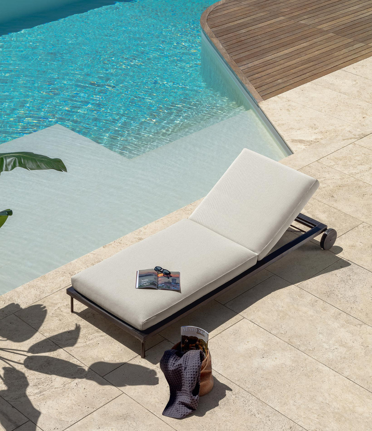 Cleo Soft-Wood Stackable Sunbed | Luxury Talenti Outdoor Living