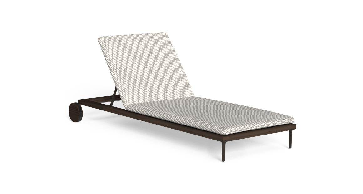 Cleo Soft-Wood Stackable Sunbed | Luxury Talenti Outdoor Living