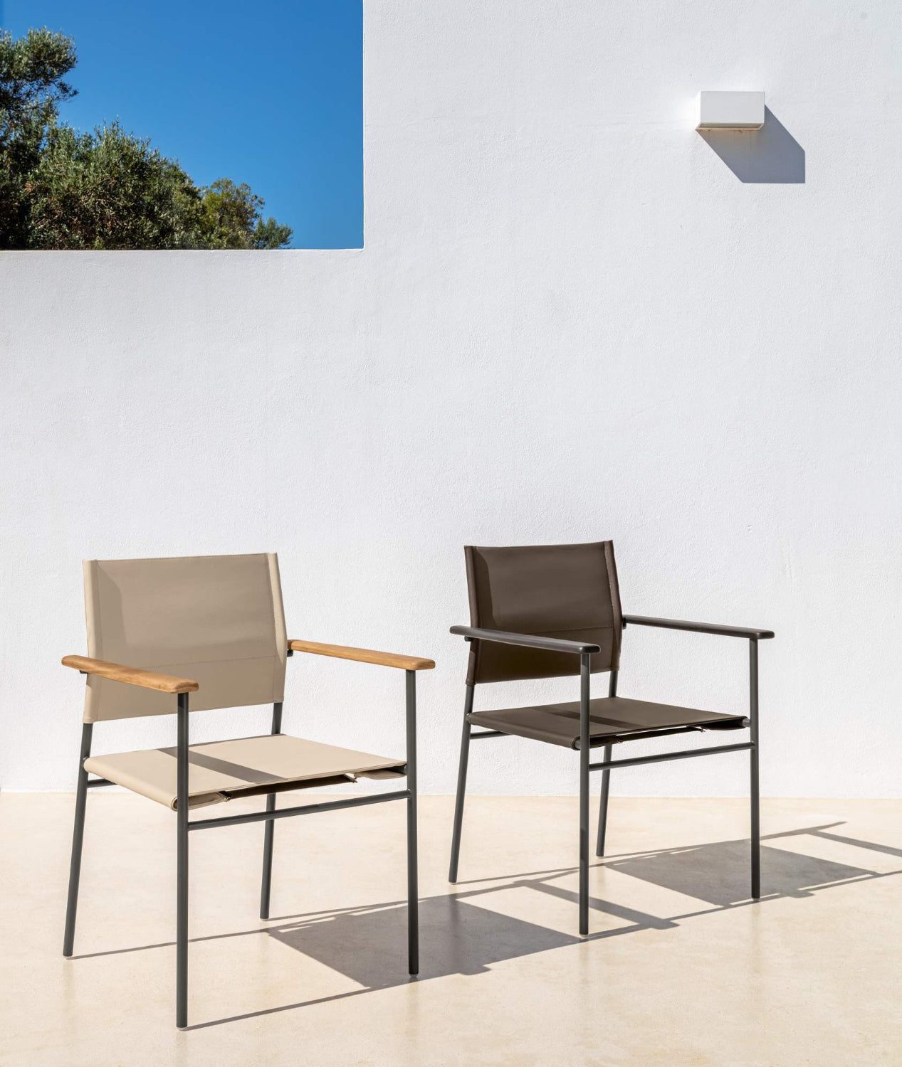 Modern outdoor chairs with metal frame