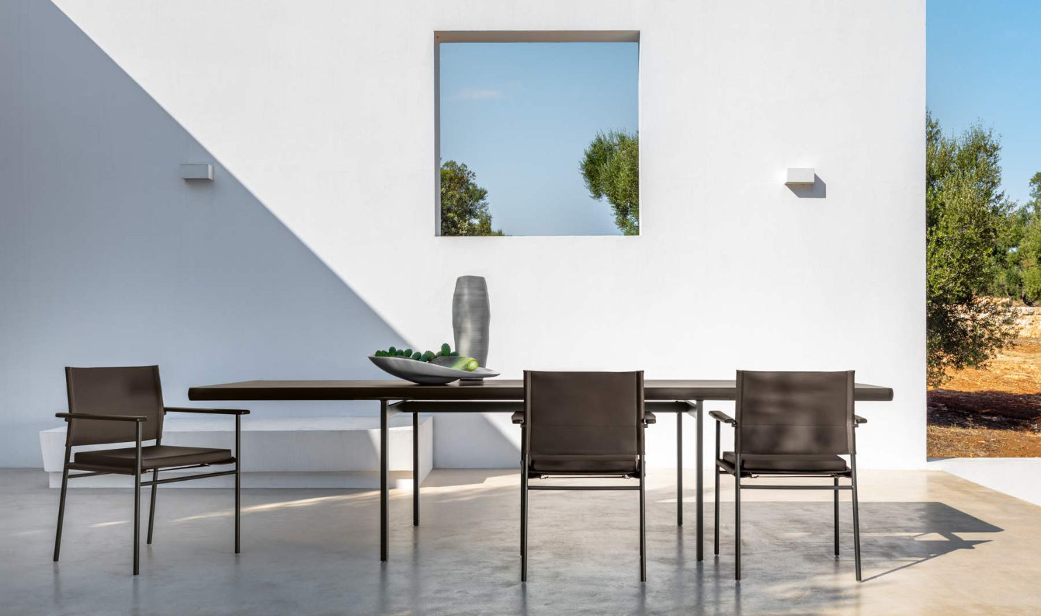 Allure Dining Chair with Armrests | Luxury Talenti Outdoor Living