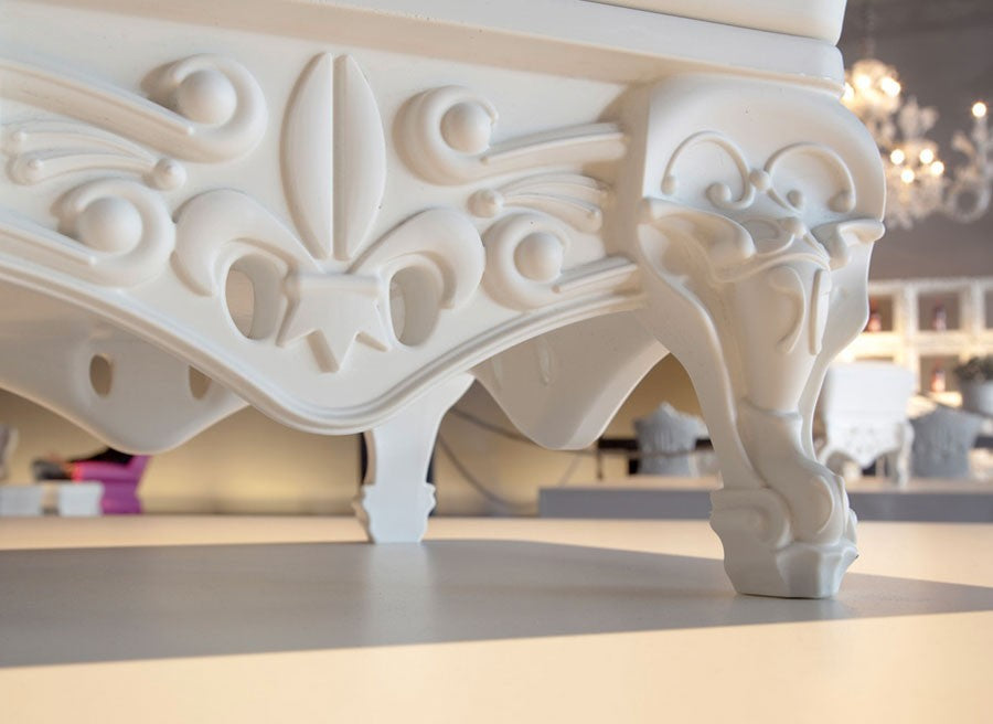 Duke of Love Coffee Table | Slide Design