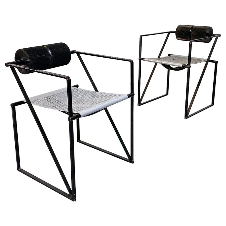 Seconda 602 Chair with Armrests | Special Edition | Alias