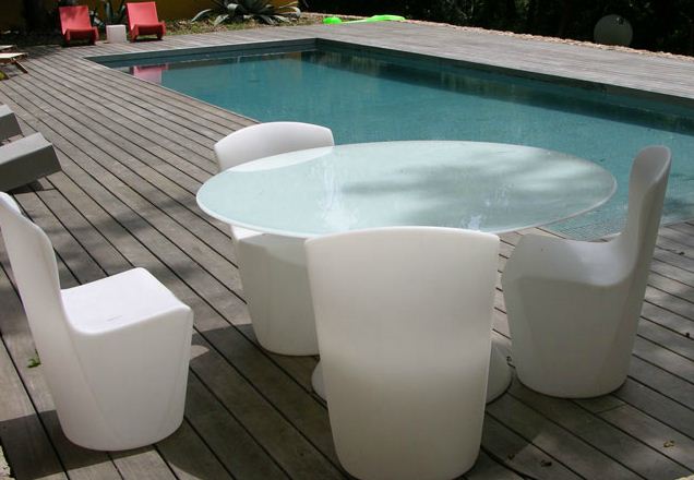 Zoe Dining Chair | Illuminated Furniture | Slide Design