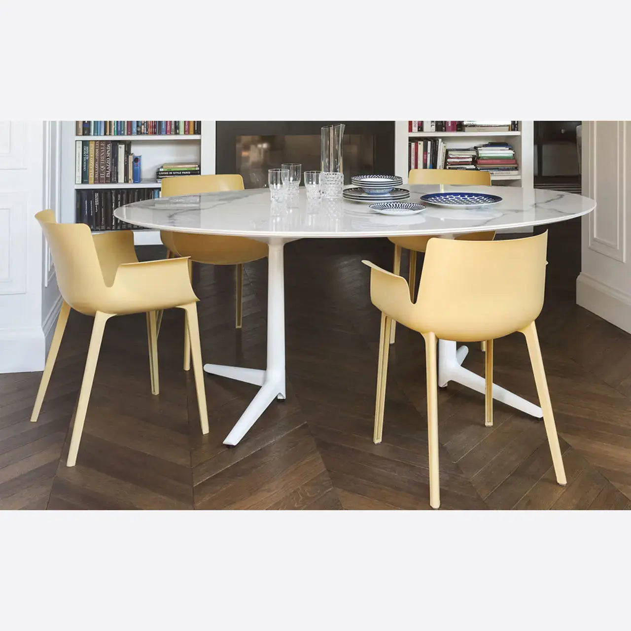 Piuma Dining Chair with Armrests | Designed by Piero Lissoni | Kartell