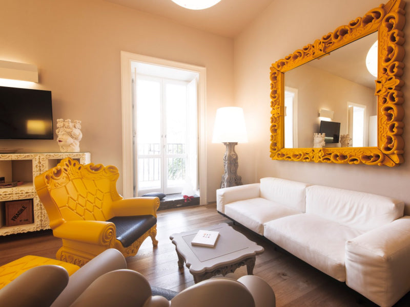 Duke of Love Coffee Table | Slide Design