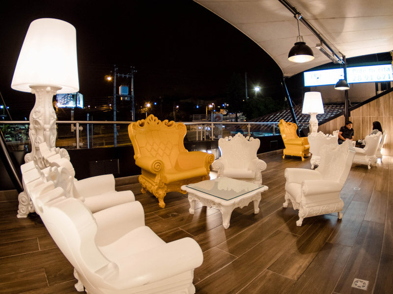 Duke of Love Coffee Table | Slide Design