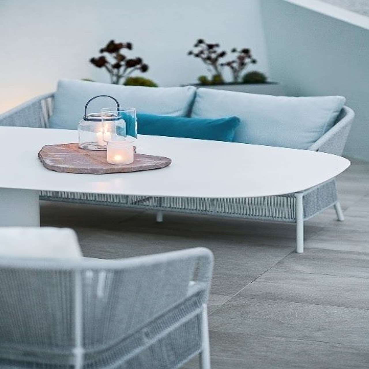 Cricket 2 Seater Sofa | Designed by Daniele Anki Gneib | Varaschin