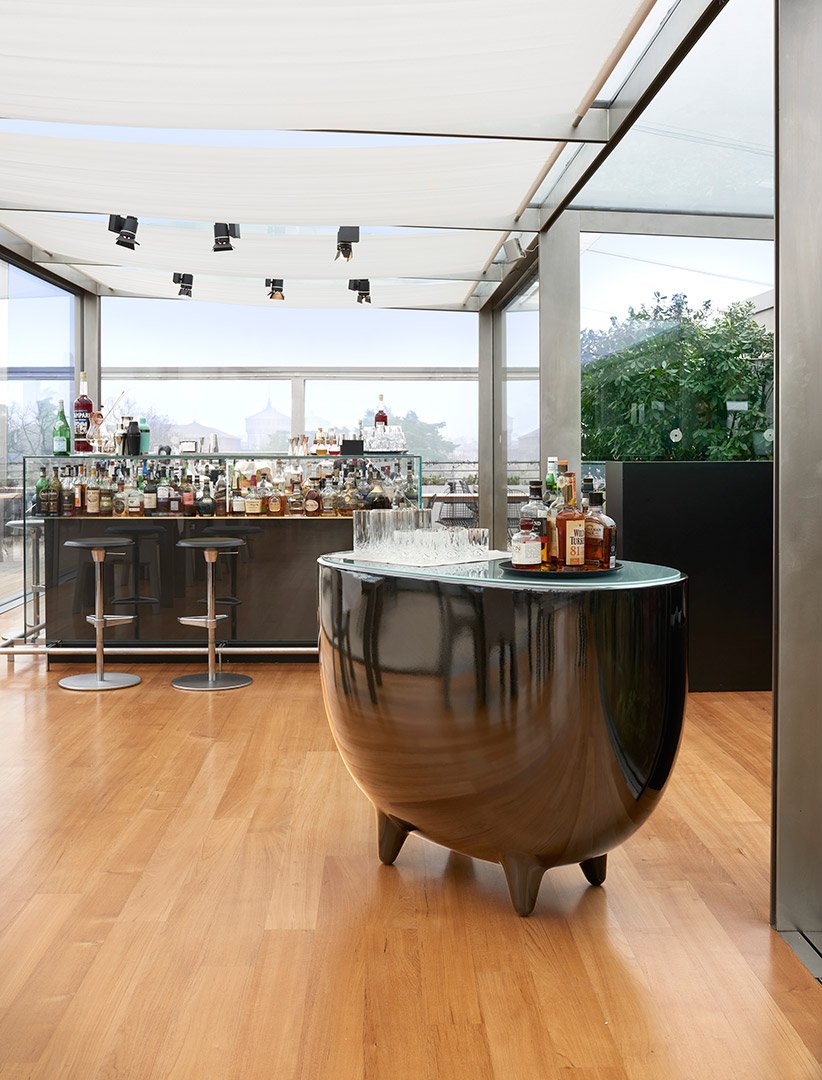 Splay Bar Counter | Designed by Karim Rashid | Slide Design