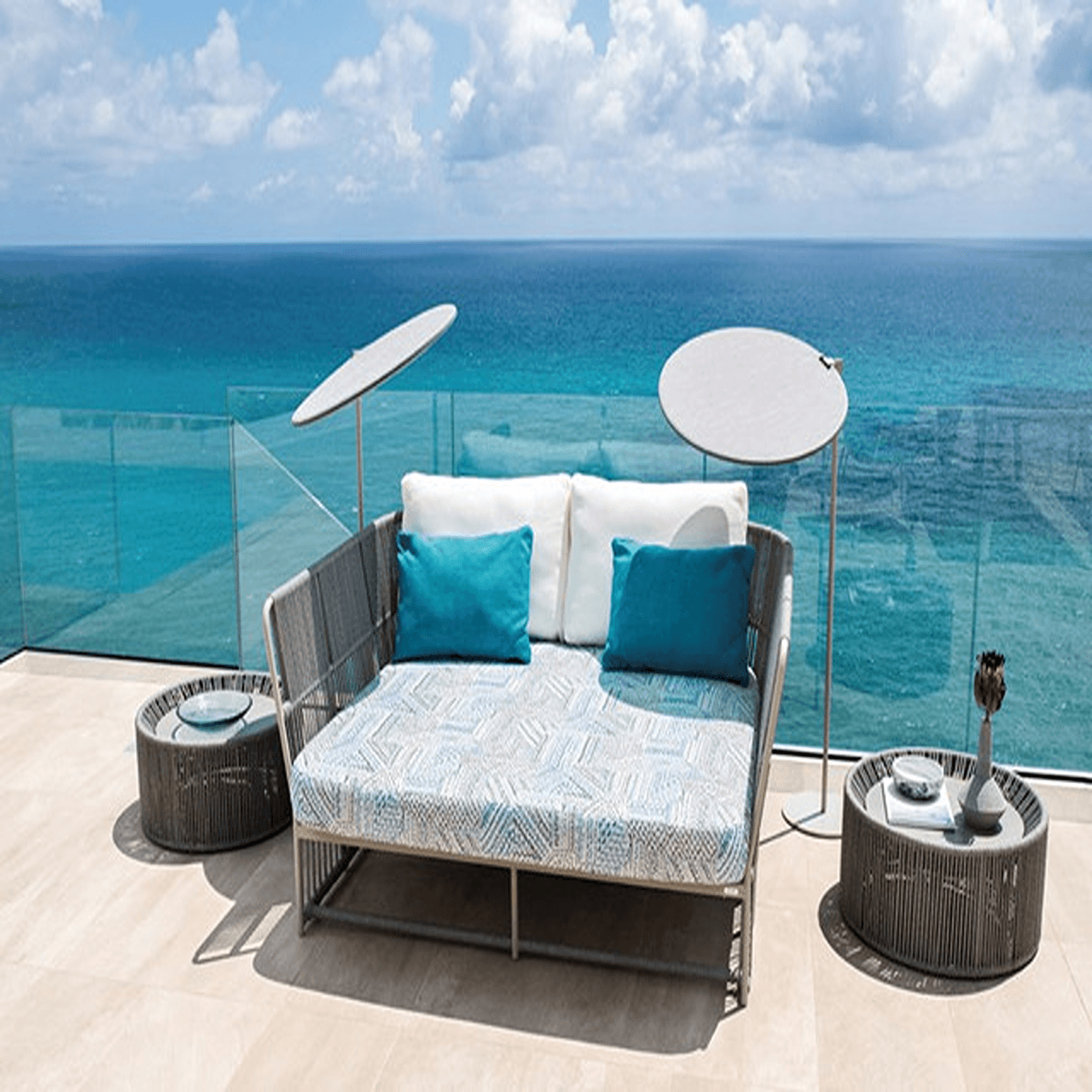 Tibidabo Compact Daybed | Designed by Calvi Brambilla | Varaschin