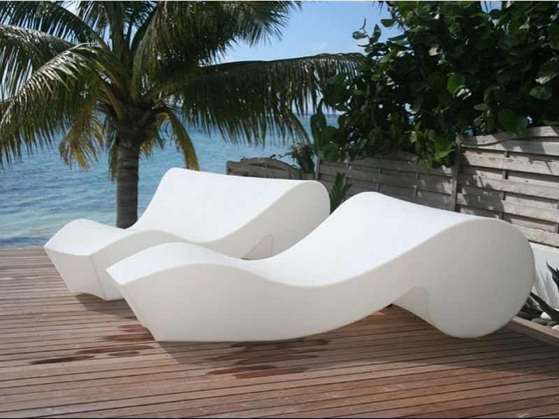 Rococò Chaise Lounge | Illuminated Furniture | Designed by Gianni Arnaudo | Slide Design