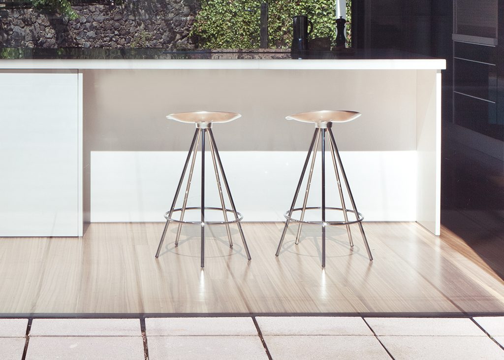 Jamaica Swivel Stool | Designed by Pepe Cortés | BD Barcelona