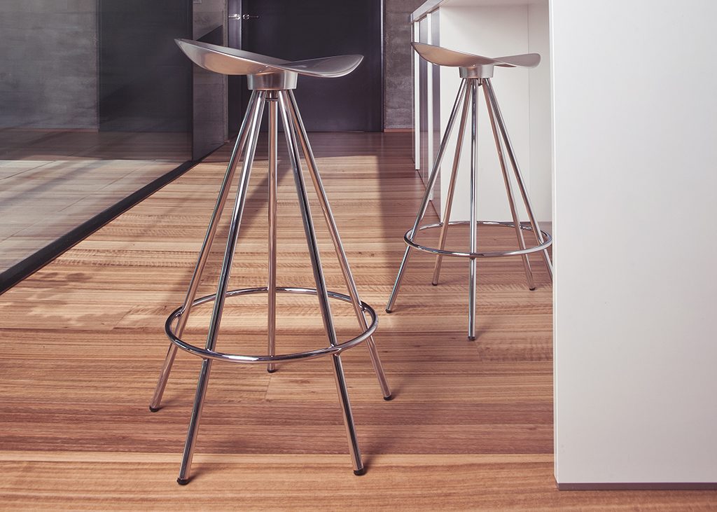 Jamaica Swivel Stool | Designed by Pepe Cortés | BD Barcelona