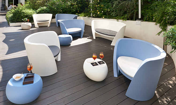 Blos Low Side Table | Karim Rashid Design | Slide Design