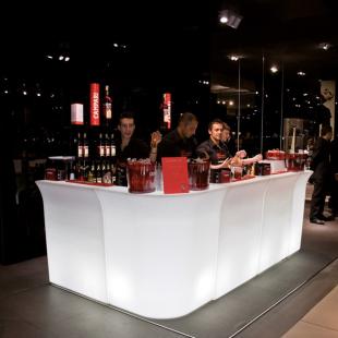 Break Bar Corner | Designed by Slide  | Slide Design