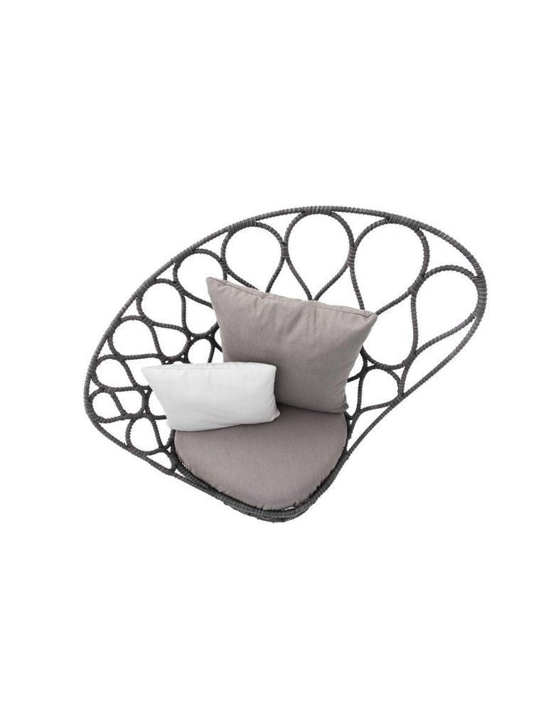 Forma Easy Armchair | Outdoor | Designed by Federica Capitani | Kenneth Cobonpue