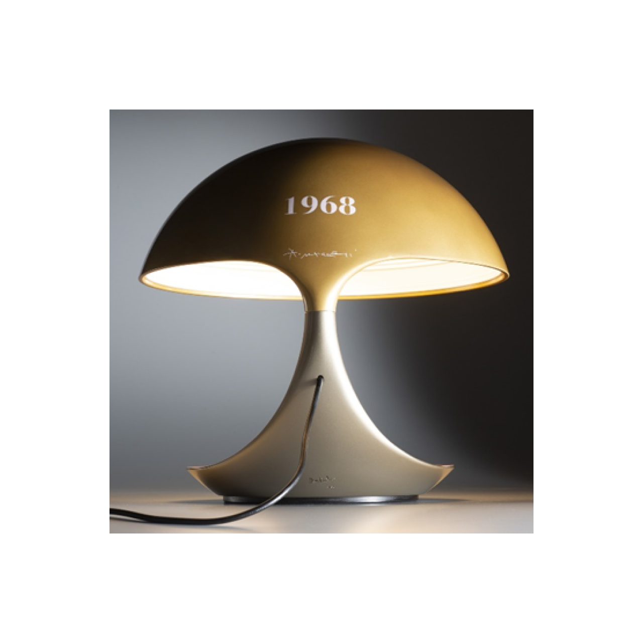 Cobra Texture Table Lamp Angelo Micheli Martinelli Luce