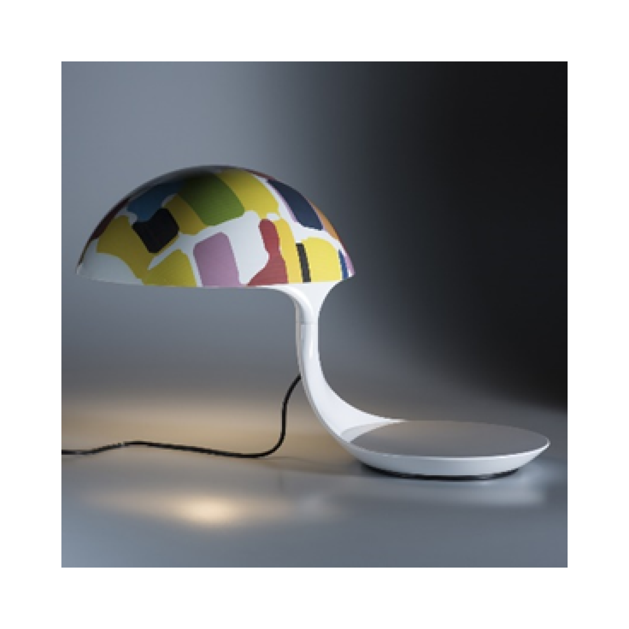 Cobra Texture Swivel Table Lamp by Michelle Bouquillon | Iconic Lighting | Martinelli Luce