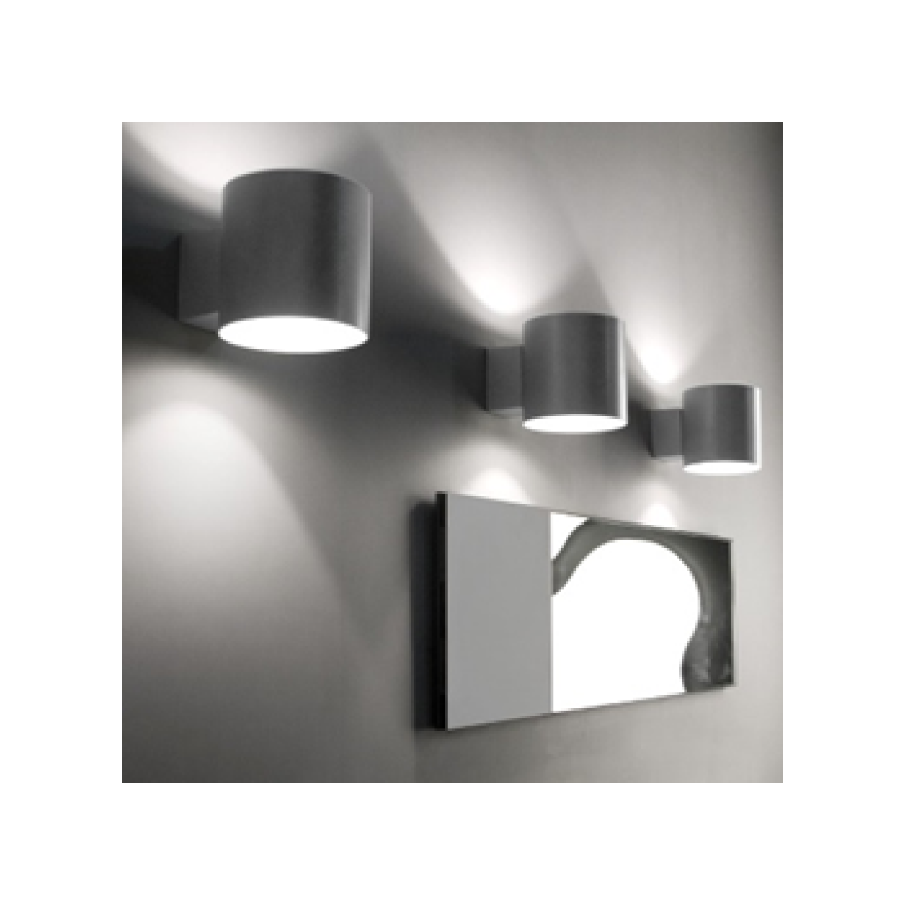 Tube Wall Lamp | Iconic Lighting Martinelli Luce