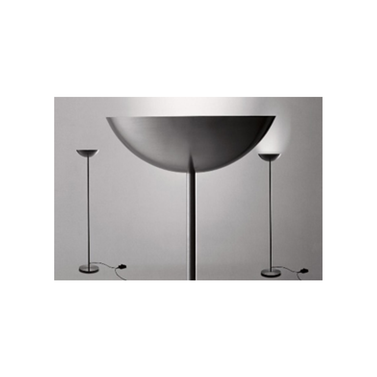 V.D.L. Floor Lamp | Iconic Lighting | Martinelli Luce