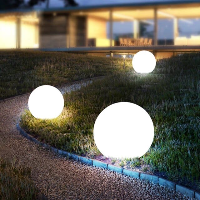 Globo Round Floor Lamp | Designed by Slide Studio | Slide Design