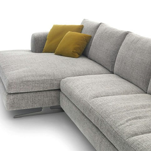 Lee Modular Sofa | Designed by Fabrizio Ballardini | Arflex