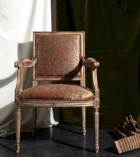 P 210 Caroline Dining Armchair | Classic Contemporary Seating | Modonutti