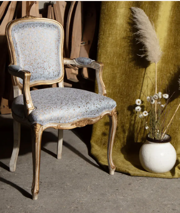 P 221 Desiree Dining Armchair | Classic Contemporary Seating | Modonutti