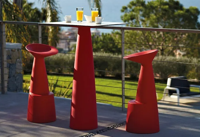 Voilà High Stool | Designed by Mark Sadler | Slide Design