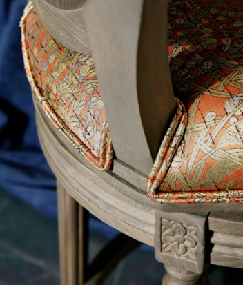 SG 200 Amandine Gir Barstool | Classic Contemporary Seating | Modonutti