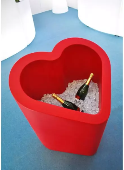 Mon Amour Ice Bucket by Alex Sacchetti | Slide Design