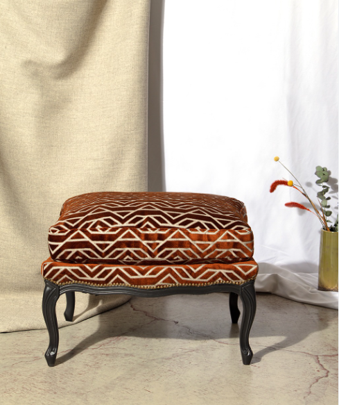 Pouf 209 Blanche | Classic Contemporary Seating | Modonutti