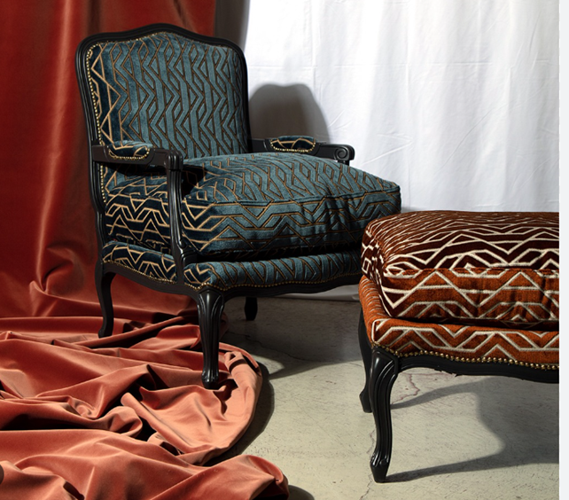 Pouf 209 Blanche | Classic Contemporary Seating | Modonutti