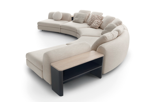 Edo Curved Modular Sofa | Designed by Claesson Koivisto Rune | Arflex