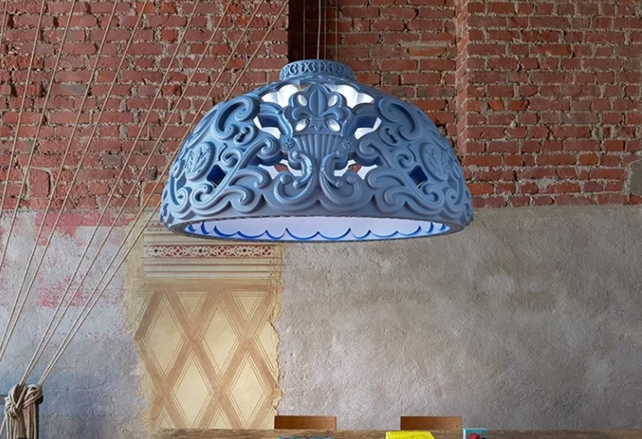 Dame of Love Pendant Lamp | Slide Design