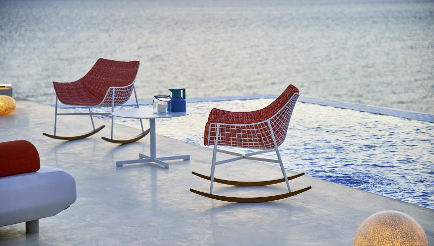 Summer Set Rocking Lounge chair | Designed by Christophe Pillet | Varaschin