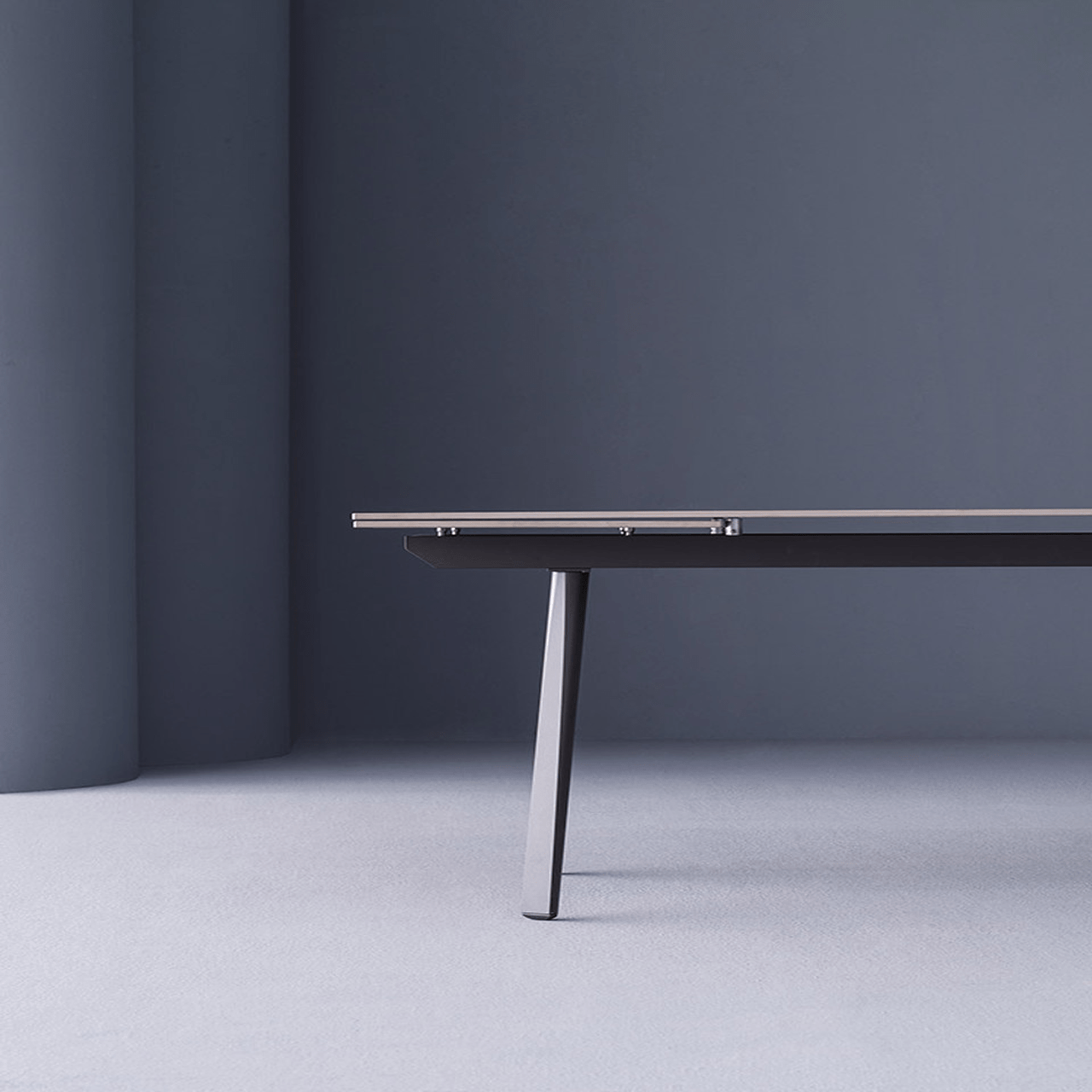 Emma Rectangular Extendable Dining Table | Designed by Monica Armani | Varaschin