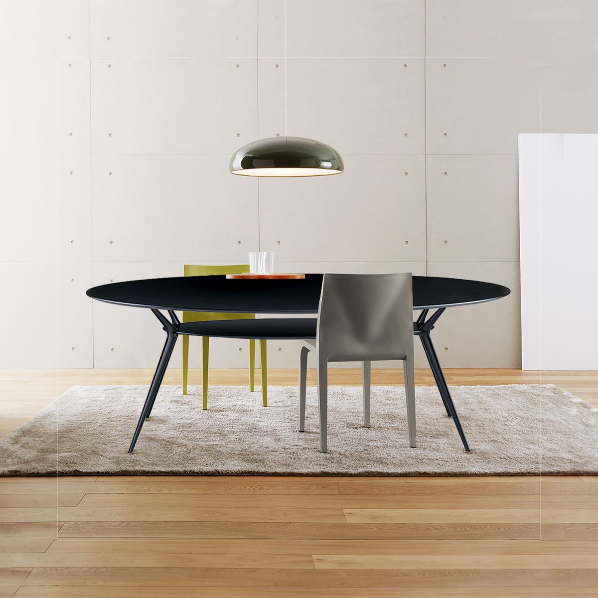 Biplane Oval Dining Table | Design Seating | Alias