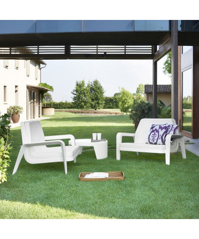 America Lounge Chair | Designed by Sadler | Slide Design