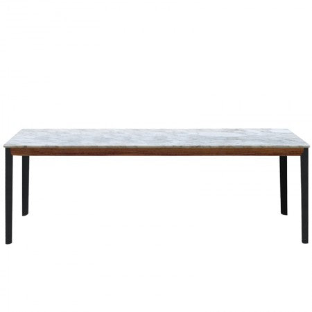 Hug Rectangular Dining Table | Designed by Rune | Arflex