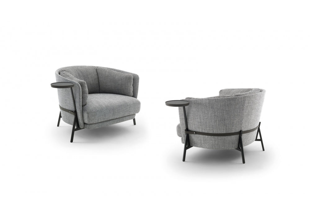 Cradle Armchair Love Cushion | Designed by Neri&Hu | Arflex