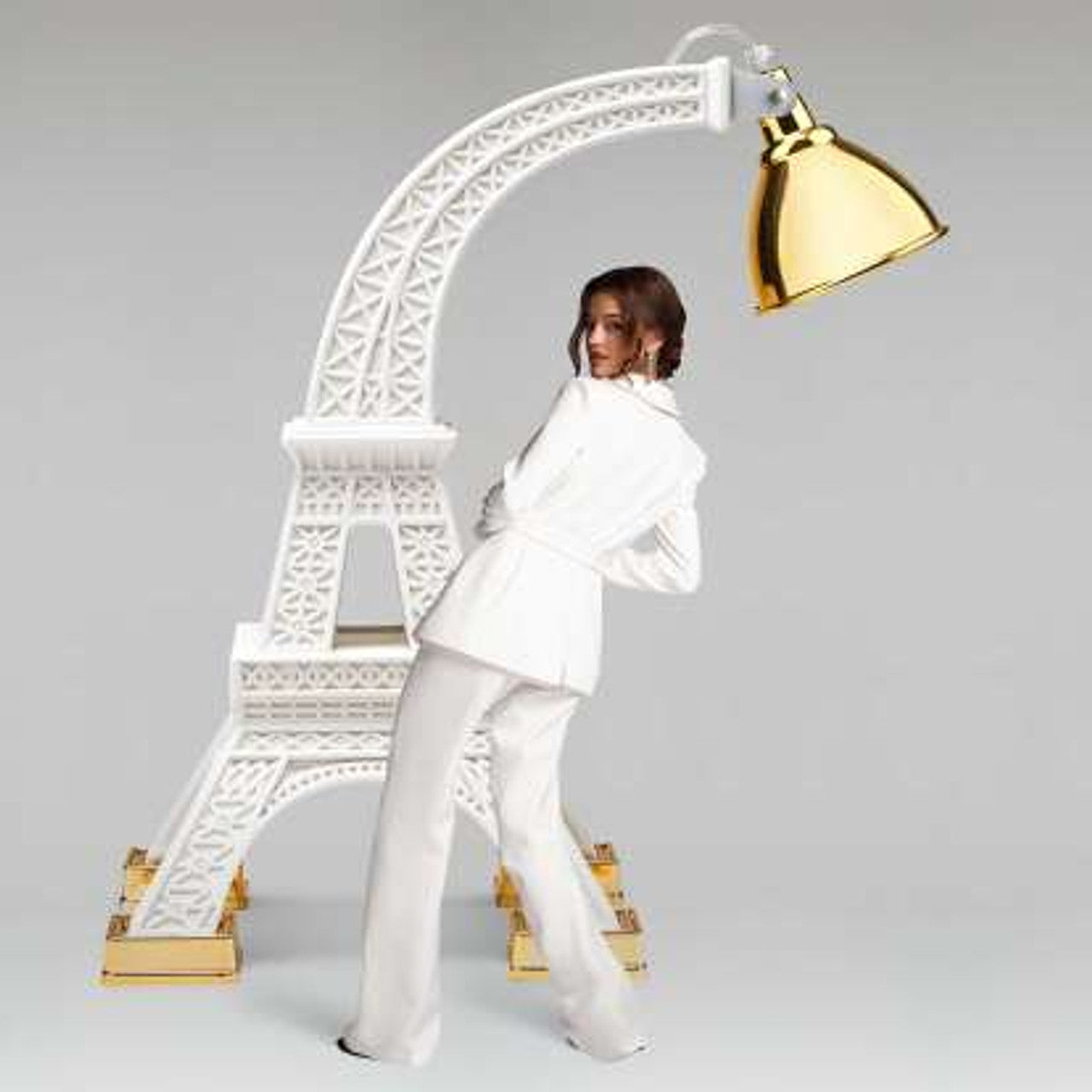 Paris XL Floor Lamp | Designed by Studio Job | Qeeboo