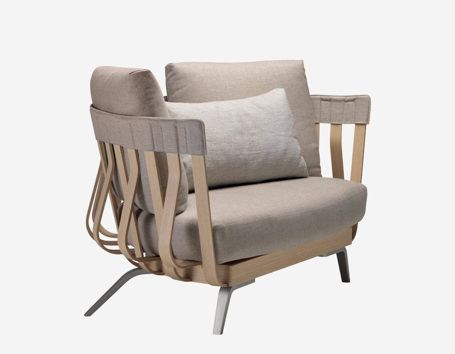 E la Nave Va 02A Armchair | Design Seating | Alias