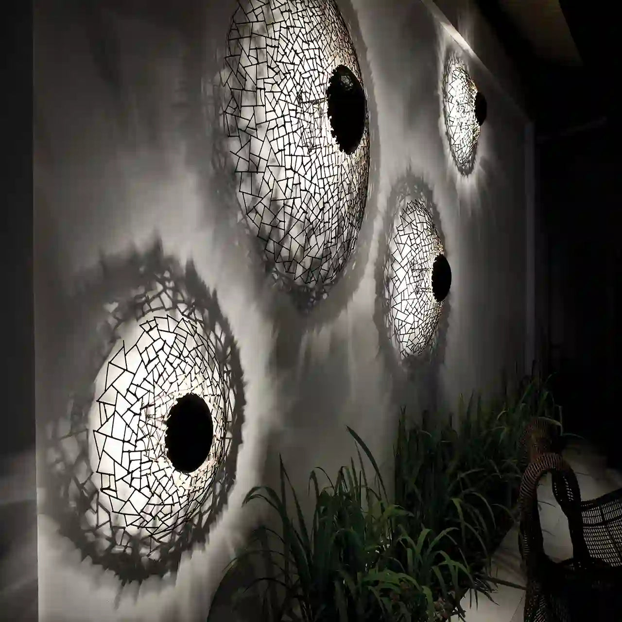 Kris Kros Wall Lamp | Kris Kros Collection | Kenneth Cobonpue