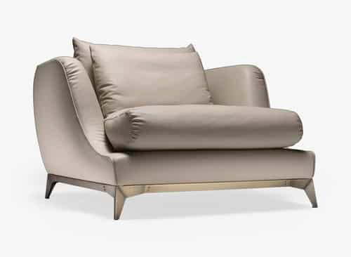 Brando Armchair | Designed by Frighetto | Black Tie