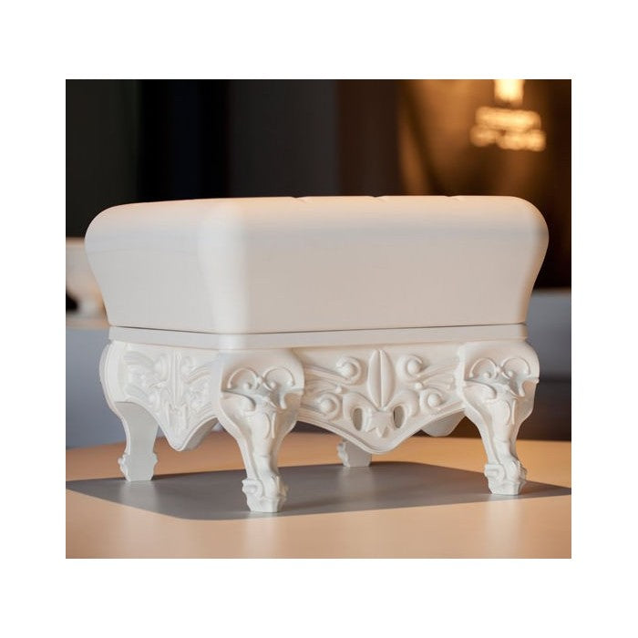 Little Prince of Love Pouf | Slide Design