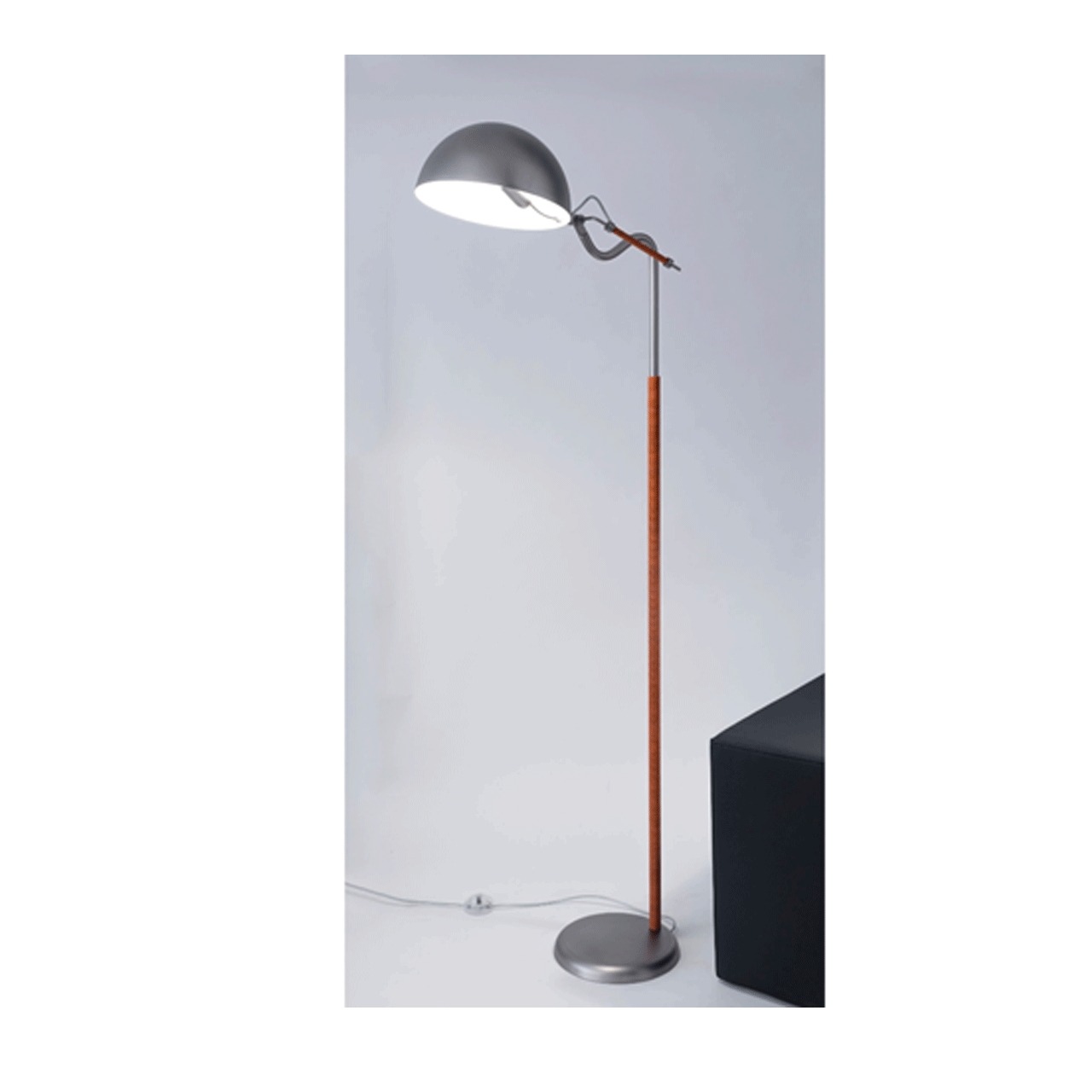 Couture 03 Floor Lamp | Luxury Lighting | Designed by Patrizia Garganti | Patrizia Garganti